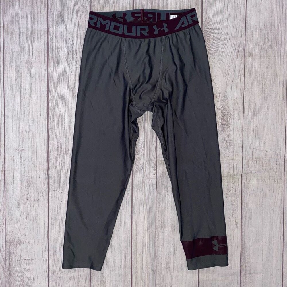 Under Armour fitted heatgear youth boys L pull on compression leggings